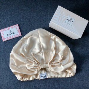 SILKE London The Eva Protective Hair Wrap